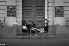 Mike Wheelton. The largest collection of colour, black and white street photography. Taken in and around Queen Street, Auckland city, New Zealand.