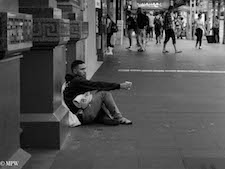 Mike Wheelton photo storyteller. The largest collection of colour, black and white street photography. Taken in and around Queen Street, Auckland city, New Zealand