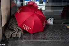 Mike Wheelton photo storyteller. The largest collection of colour, black and white street photography. Taken in and around Queen Street, Auckland city, New Zealand.