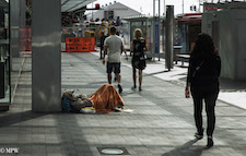 Mike Wheelton photo storyteller. The largest collection of colour, black and white street photography. Taken in and around Queen Street, Auckland city, New Zealand.
Special thanks to the Auckland City Council.