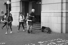 Mike Wheelton photo storyteller. The largest collection of colour, black and white street photography. Taken in and around Queen Street, Auckland city, New Zealand.
Special thanks to the Auckland City Council.