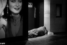 
Mike Wheelton photo storyteller. The largest collection of colour, black and white street photography. Taken in and around Queen Street, Auckland city, New Zealand.