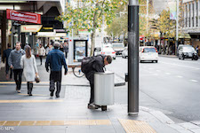 Mike Wheelton photo storyteller. The largest collection of colour, black and white street photography. Taken in and around Queen Street, Auckland city, New Zealand.