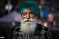 Mike Wheelton photo storyteller. The largest collection of colour, black and white street photography. Taken in and around Queen Street, Auckland city, New Zealand.