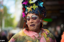 Mike Wheelton photo storyteller. The largest collection of colour, black and white street photography. Taken in and around Queen Street, Auckland city, New Zealand.