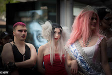 Mike Wheelton photo storyteller. The largest collection of colour, black and white street photography. Taken in and around Queen Street, Auckland city, New Zealand.