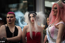 Mike Wheelton photo storyteller. The largest collection of colour, black and white street photography. Taken in and around Queen Street, Auckland city, New Zealand.