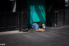 Mike Wheelton photo storyteller. The largest collection of colour, black and white street photography. Taken in and around Queen Street, Auckland city, New Zealand.