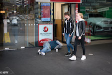 Mike Wheelton photo storyteller. The largest collection of colour, black and white street photography. Taken in and around Queen Street, Auckland city, New Zealand.