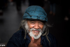 Mike Wheelton photo storyteller. The largest collection of colour, black and white street photography. Taken in and around Queen Street, Auckland city, New Zealand.