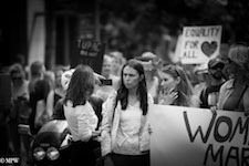 Mike Wheelton photo storyteller. The largest collection of colour, black and white street photography. Taken in and around Queen Street, Auckland city, New Zealand.