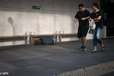 Mike Wheelton photo storyteller. The largest collection of colour, black and white street photography. Taken in and around Queen Street, Auckland city, New Zealand