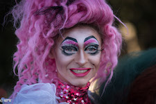 Mike Wheelton photo storyteller. The largest collection of colour, black and white street photography. Taken in and around Queen Street, Auckland city, New Zealand.
