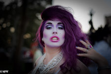 Mike Wheelton photo storyteller. The largest collection of colour, black and white street photography. Taken in and around Queen Street, Auckland city, New Zealand.