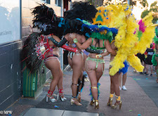 Mike Wheelton photo storyteller. The largest collection of colour, black and white street photography. Taken in and around Queen Street, Auckland city, New Zealand.