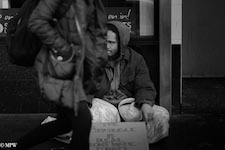 Mike Wheelton street photographer. The largest collection of colour, black and white street photography. Taken in and around Queen Street, Auckland city, New Zealand.