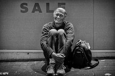 Mike Wheelton street photographer. The largest collection of colour, black and white street photography. Taken in and around Queen Street, Auckland city, New Zealand.