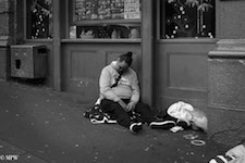 Mike Wheelton street photographer. The largest collection of colour, black and white street photography. Taken in and around Queen Street, Auckland city, New Zealand.